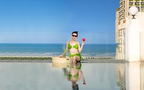 Flower Hotel Дананг