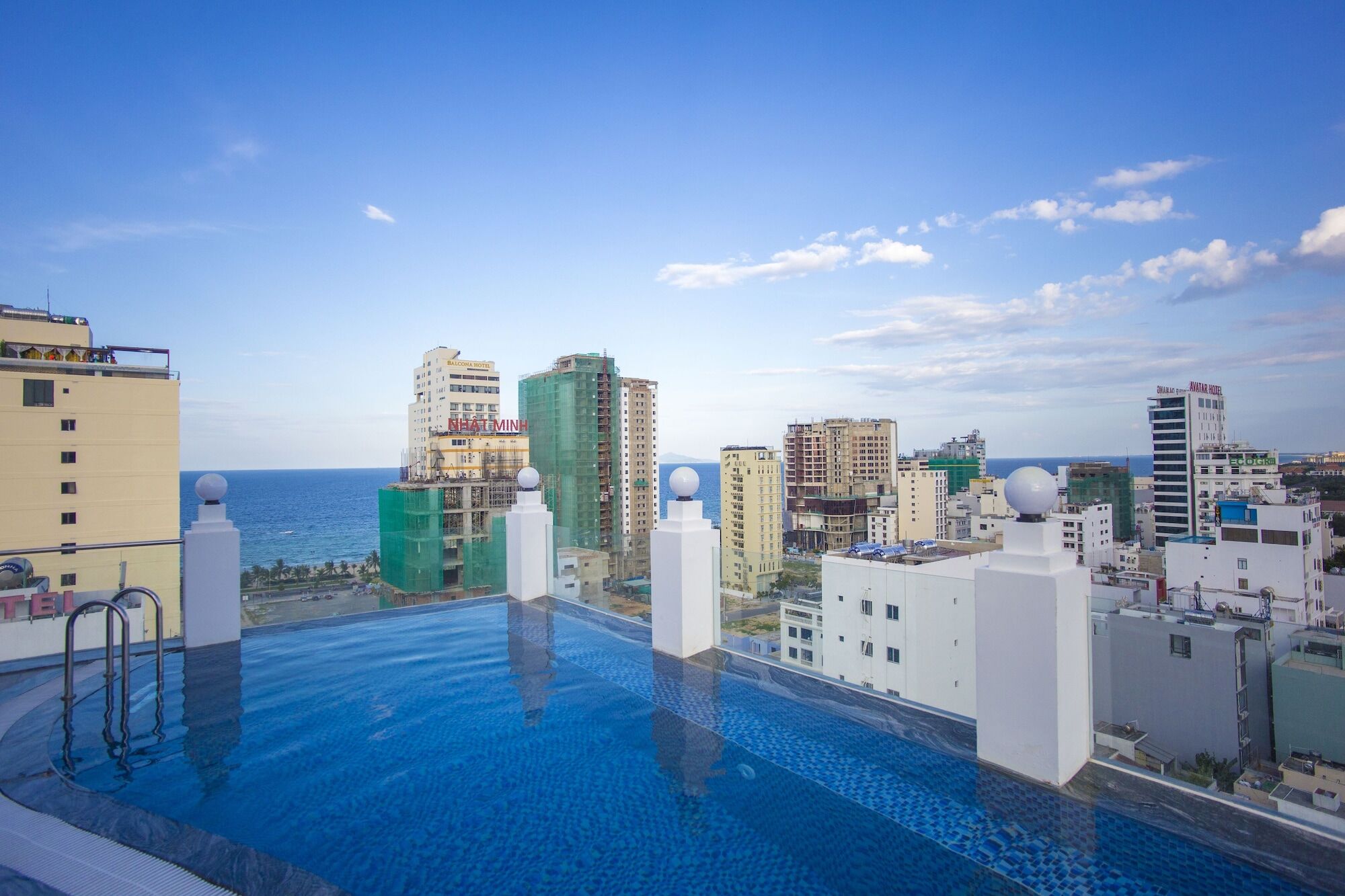 Flower Hotel Дананг Экстерьер фото